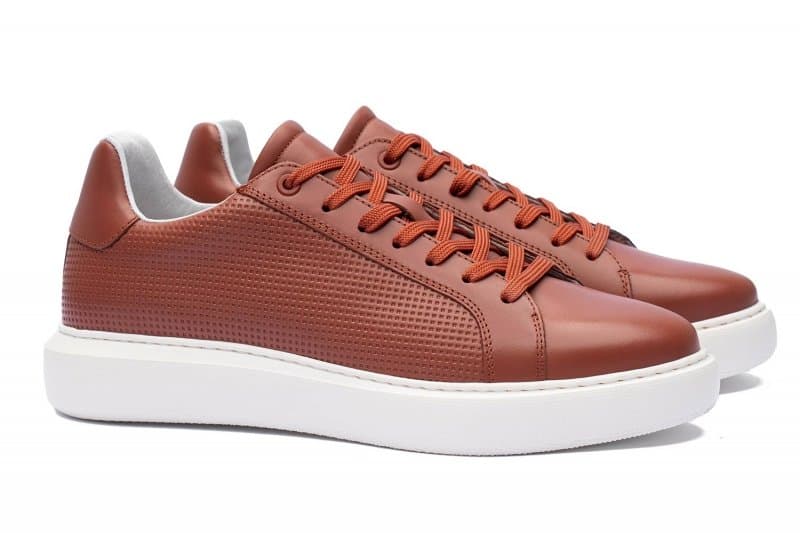 Brown natural leather sneakers